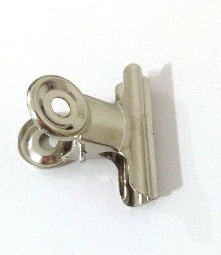 830047372_prischipki-malenki-metalevi